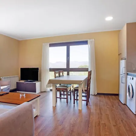 Modern In Parres With Garden Casa vacanze *